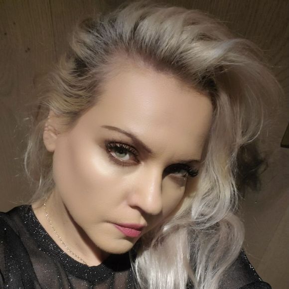 Meet your Posher, Sylwia - Picture 1 of 1